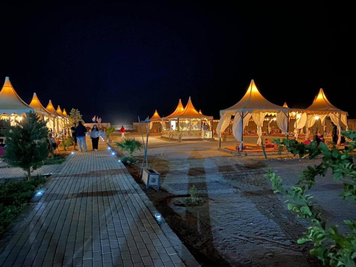 Al Sultana Luxury Camp Villa Wadi Rum Ngoại thất bức ảnh