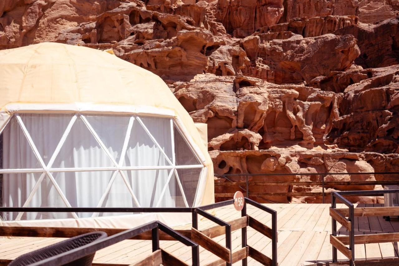 Al Sultana Luxury Camp Villa Wadi Rum Ngoại thất bức ảnh